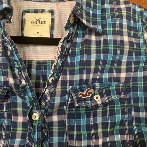 Hollister Plaid Button Down Top - Picture 2 of 5